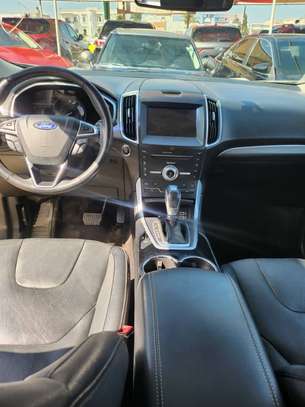 Ford Edge Titanium 2018 image 15