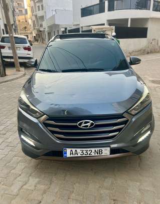 Hyundai tucson image 9