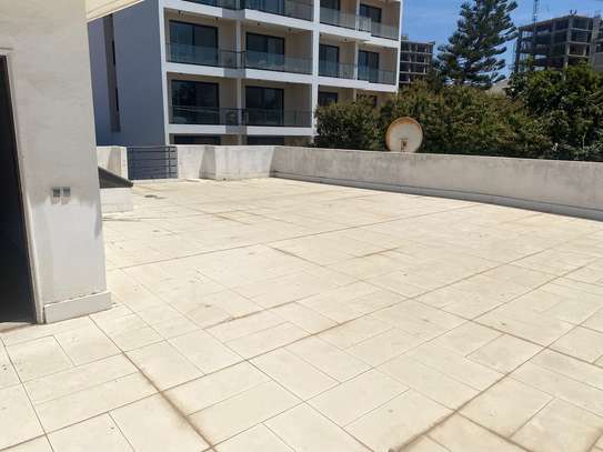 Villa avec jardin et piscine aux almadies image 13