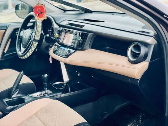 TOYOTA RAV4 2018 XLE AWD image 14