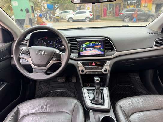 Hyundai Avante 2016 image 7