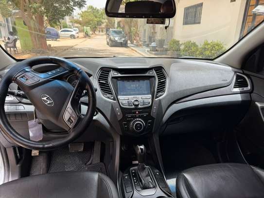 HYUNDAI SANTA FE 2014 image 11