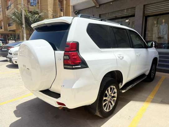 Toyota Prado VX 2020 image 7