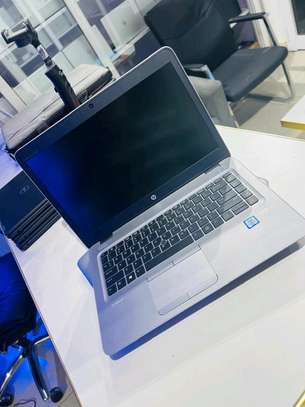 Hp elitebook  840 G3 core i3 image 3