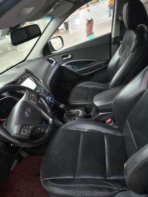 Hyundai Grand santafé 7places image 4
