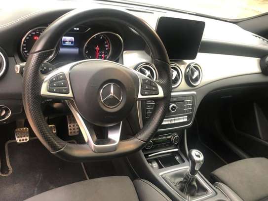 Mercedes Classe A 250 Pack Sport AMG image 5