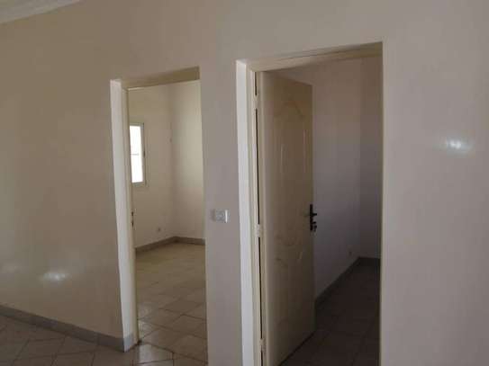 Villa TF à vendre à Keur Massar image 8