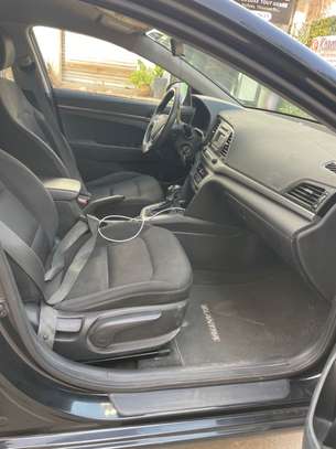 Hyundai elantra 2017 image 7