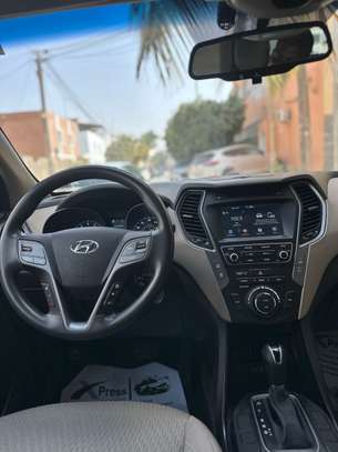 2017 Hyundai Santa Fe Sport image 10