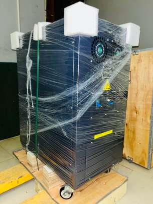 Régulateur de Tension +/-20% de 20kva à 400kva image 5