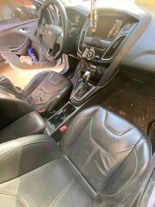 Ford Focus Titanium 2015 image 9