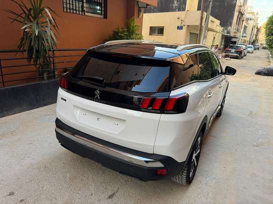 Peugeot 3008 2020 image 3