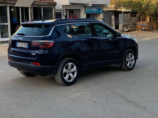 Jeep Compass image 8