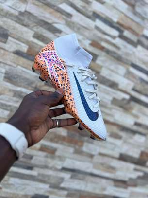 Crampons Nike air zoom nouveau modele Gueule Tapee Expat Dakar