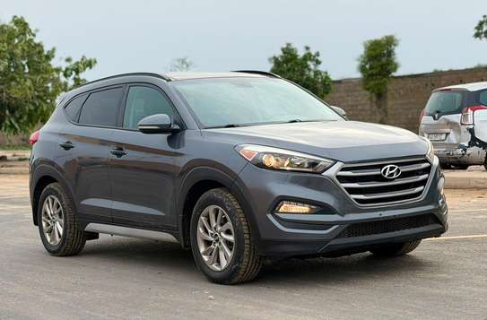 HYUNDAI TUCSON 2017 image 8