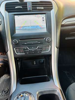 Ford Fusion 2017 image 10