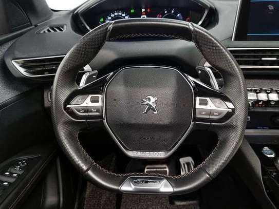 Peugeot 3008 GT LINE 2018 image 10