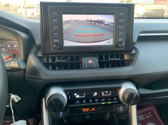 Toyota rave4 2019 venent tout neuf disponible image 4