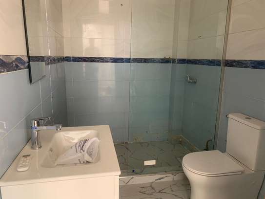 Villa r+1 à louer ngor Almadi image 5