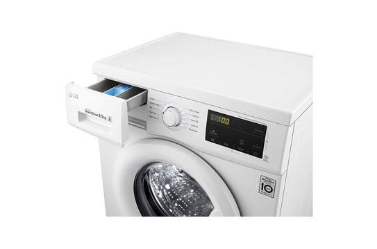 MACHINE A LAVER LG 6KG BLANC FH2J3WDNPO image 4