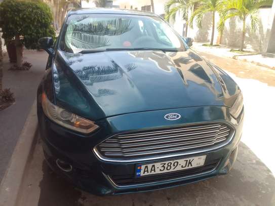 Ford fusion image 2