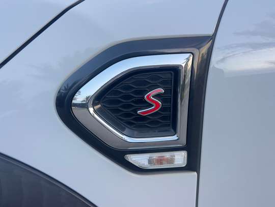 Mini Cooper Countrymane S ALL4 image 8