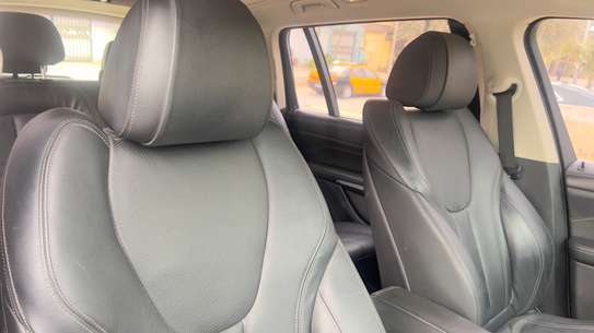 BMW XDRIVE 40I image 11