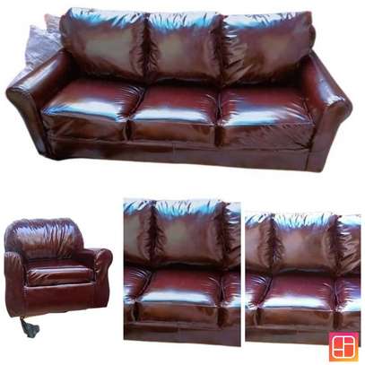 Canape 9 places à bon état 3+3+2+1c dispo image 10