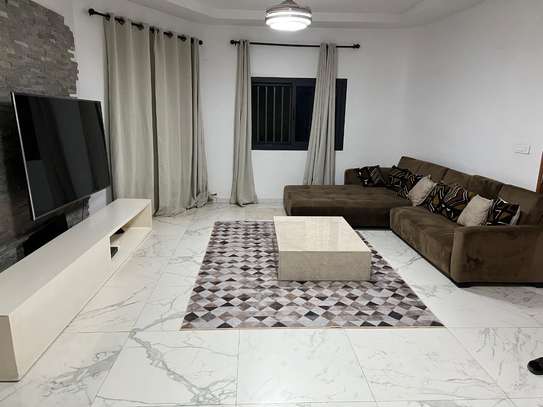 Villa R+2 à Louer aux Maristes école Japonaise image 2