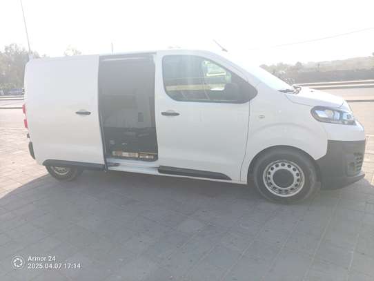 Citroën jumpy image 2