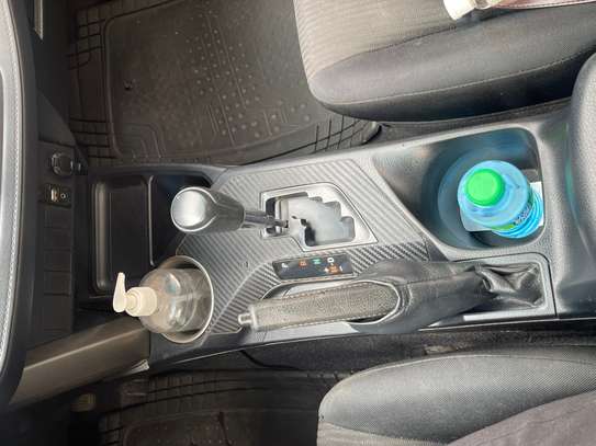 Toyota Rav 4 image 7