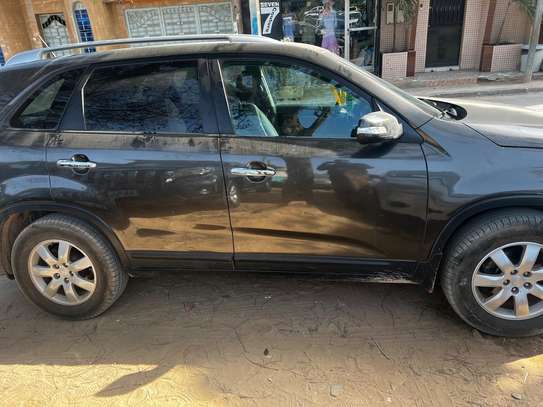 Kia Sorento 2012 image 2