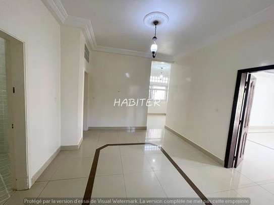 Appartement à louer aux Almadies image 7
