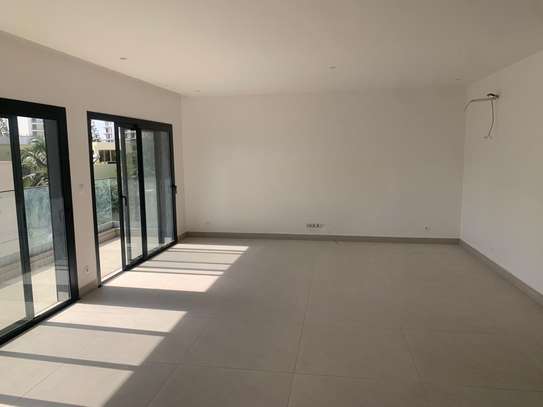APPARTEMENT F4 A LOUER ALMADIES image 5
