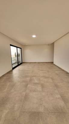 Bel appartement de grand standing sur la VDN image 13