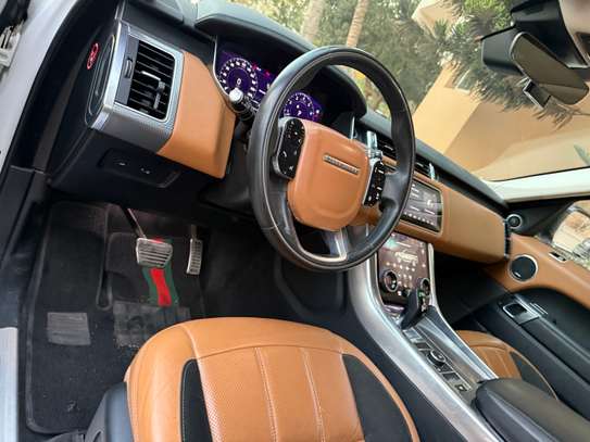 RANGE SPORT HSE image 7