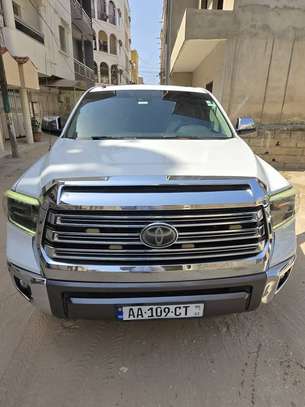 TOYOTA TUNDRA 2018 image 1