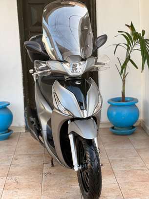 Kymco à vendre image 1