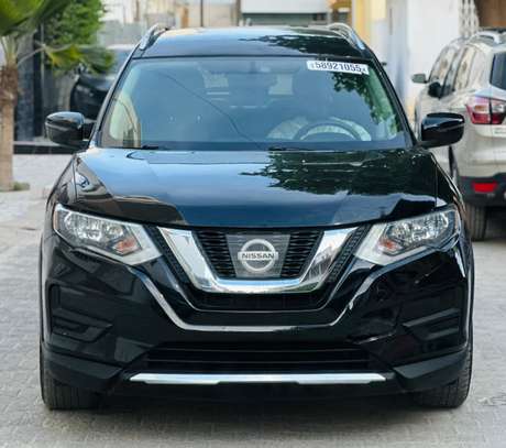 Nissan rogue 2017 image 3