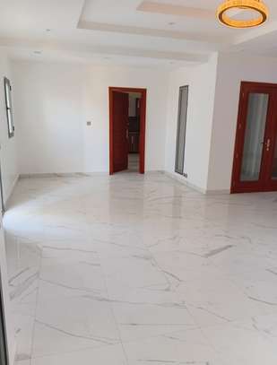 Magnifique appartement a louer a yoff image 5