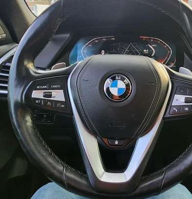 BMW X5 image 9