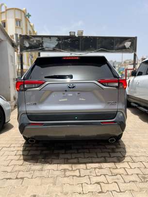 TOYOTA RAV 4 Hybrid image 4
