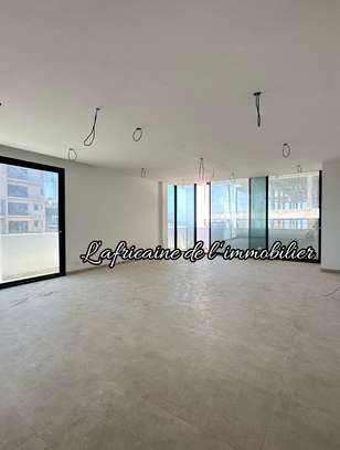 À louer – Appartement F4 de standing aux Almadies image 12