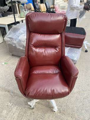 Chaise image 3