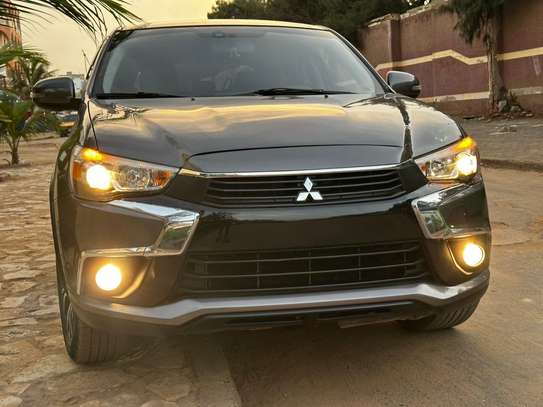 Mitsubishi outlander image 6