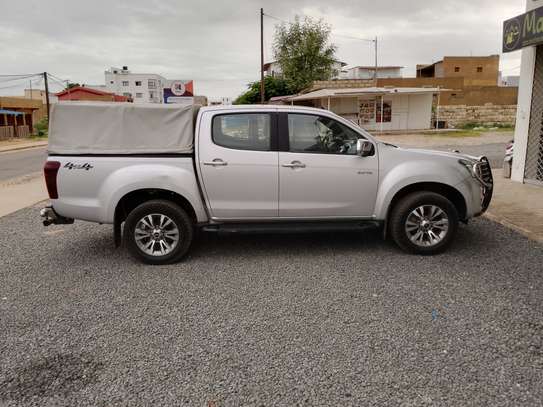 Dmax 3.0 image 2