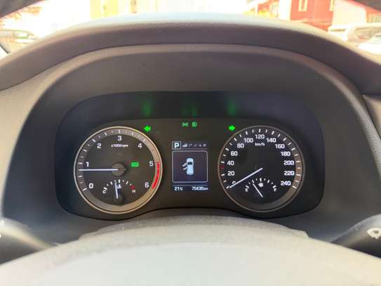 Hyundai tucson image 11