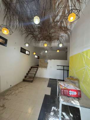 À LOUER – MAGASIN AUX MAMELLES (CORNICHE OUEST) image 3