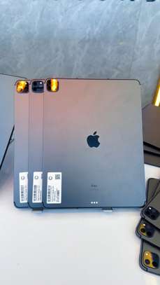 IPAD PRO 5TH generation (M1) image 3