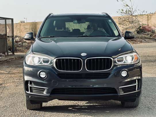 BMW X5 année 2016 image 1